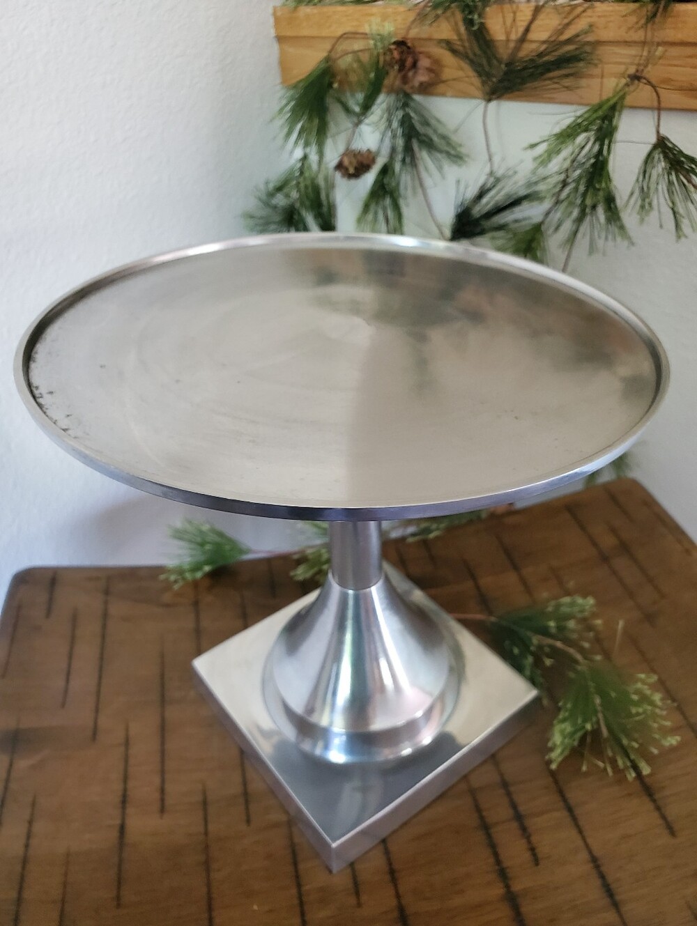Global Views India Vintage Stainless Steel Pedestal Cake Stand Display Tazza